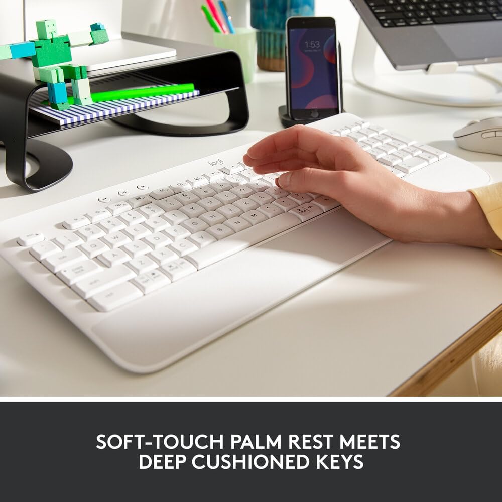 Logitech Signature K650 Wireless Keyboard with Wrist Rest