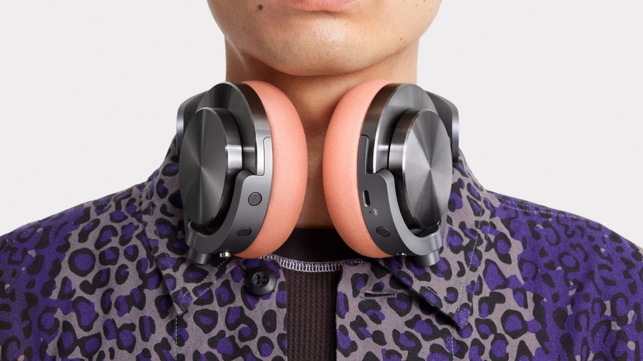 Dyson OnTrac™ headphones Ceramic Cinnabar