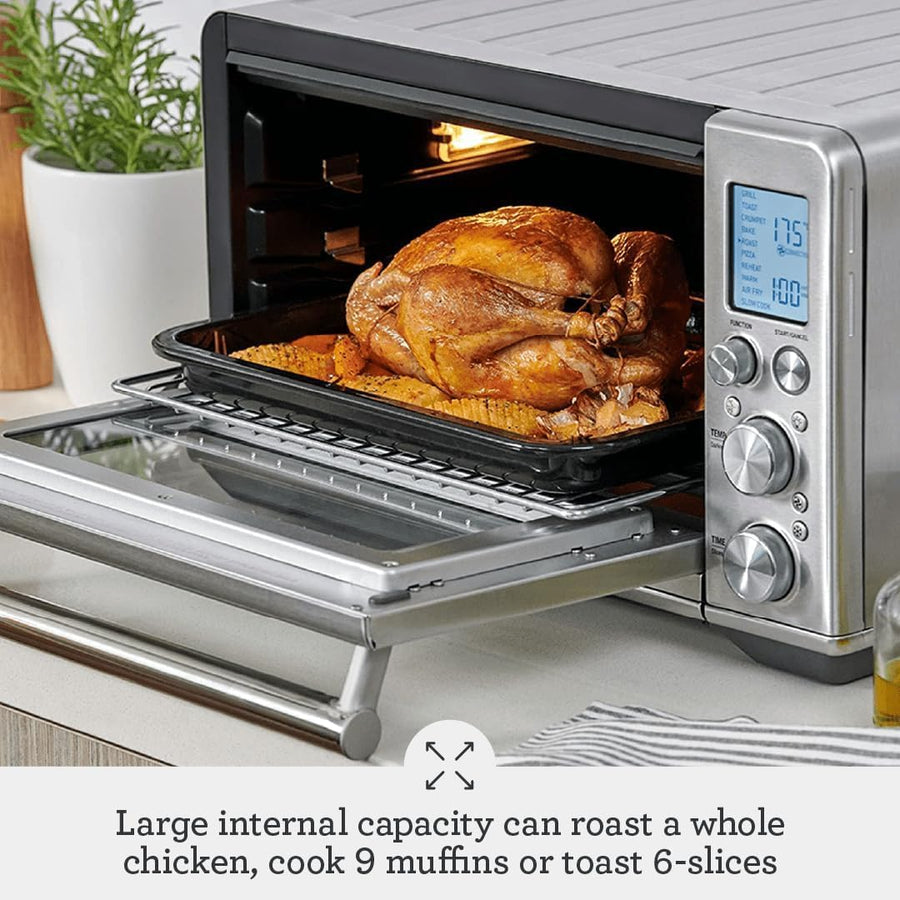 Sage - The Smart Oven Air Fryer - Toasts