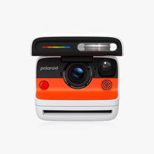 Polaroid Flip White Instant Camera Dubai | 8 Photos + Colour Film Bundle [Polaroid Flip Instant Camera — White]