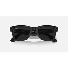 Meta Ray-Ban Smart Glasses Wayfarer Large 53/22/155 Matte Black/Clear to G-15 Green Transitions RW4008