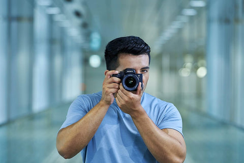 Sony Alpha 7 Iv Full-Frame Mirrorless Interchangeable Lens Camera, 33 Mega Pixel Full-Frame Back-Illuminated Exmor R cmos Image Sensor, Ilce-7M4