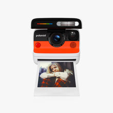 Polaroid Flip White Instant Camera Dubai | 8 Photos + Colour Film Bundle [Polaroid Flip Instant Camera — White]