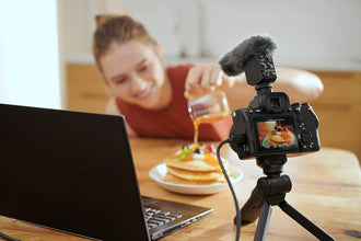 Sony Alpha 7 IV Full-Frame Mirrorless Interchangeable Lens Camera, 33 Mega Pixel Full-Frame Back-Illuminated Exmor R CMOS Image Sensor, ILCE-7M4K, with 28-70mm Zoom Lens