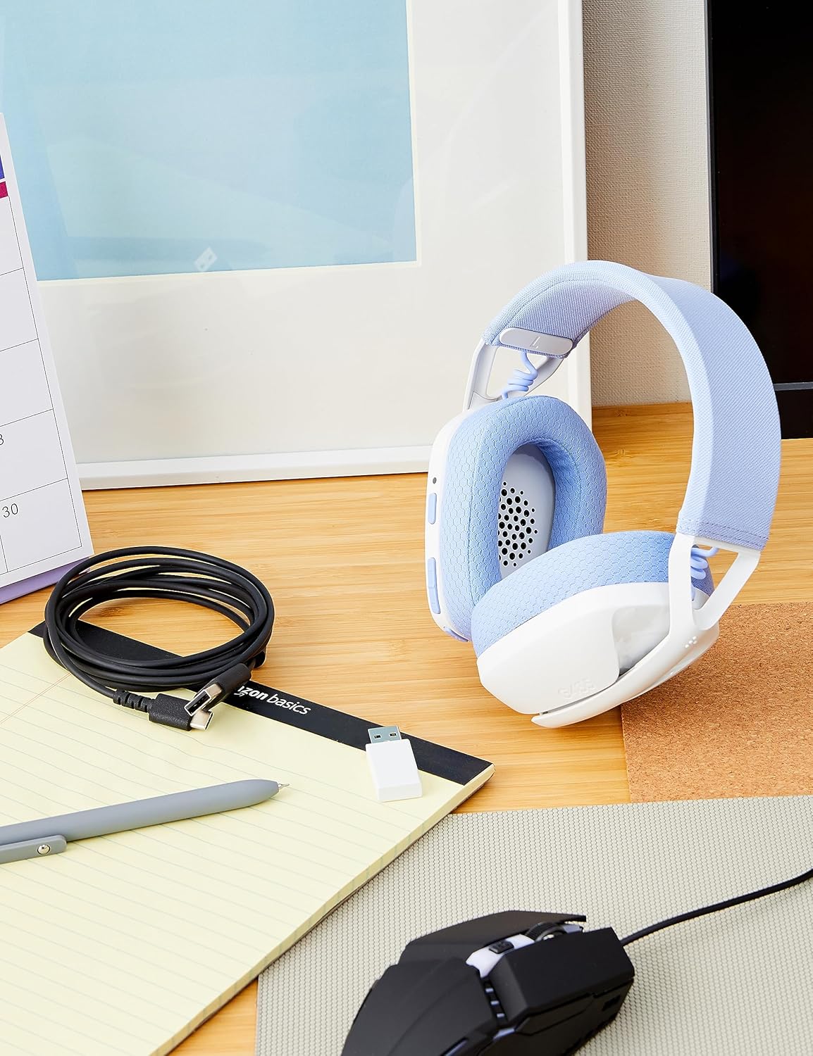 Logitech G435 LIGHTSPEED & Bluetooth Wireless Gaming Headset - Ultra Lightweight 165g over-ear headphones, built-in mics, 18h battery, compatible with Dolby Atmos, PC, PS4, PS5, Mobile - White