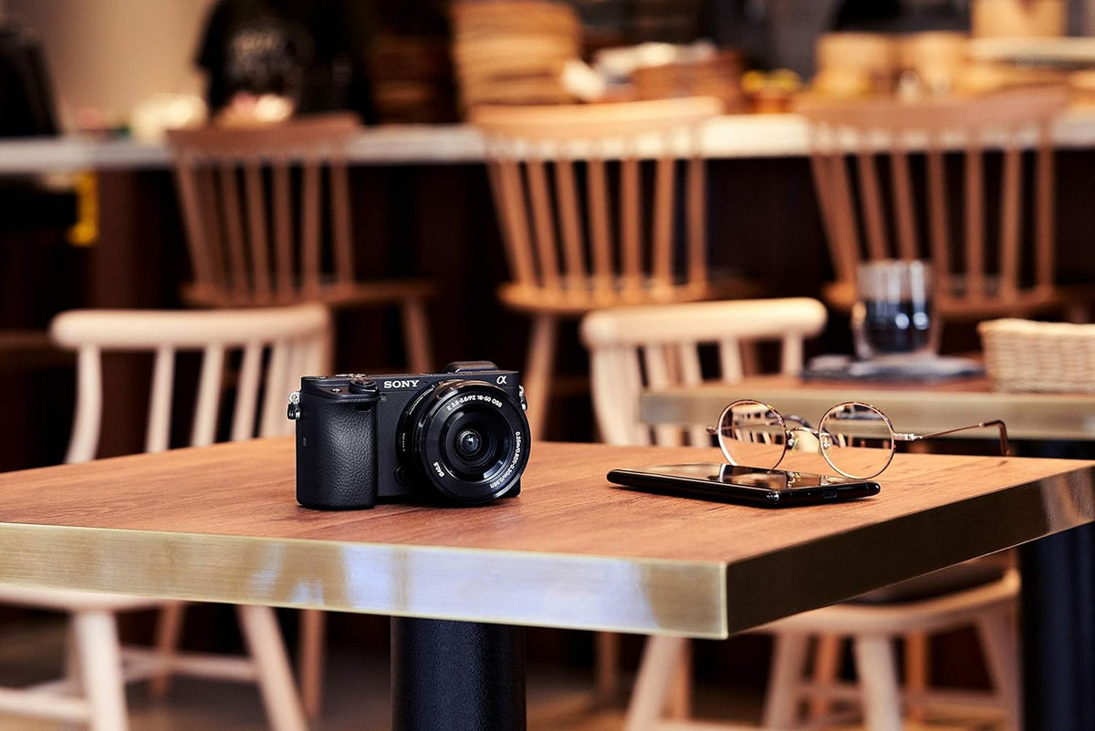 Sony Alpha A6400 Mirrorless Camera With 18-135Mm Lens Kit, 24.2 Mega Pixel Compact Aps-C Interchangeable Lens Digital Camera With Real-Time Eye Auto FocUS, 4K Video & Flip Up Touchscreen, Ilce-6400M