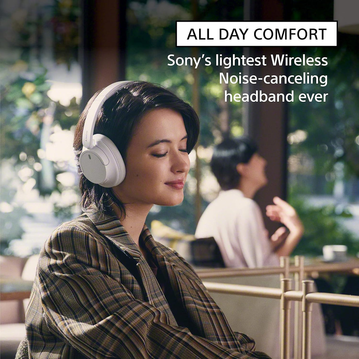 Sony WH-CH720N Wireless Noise Cancelling Headphones, 35 hours battery life, Clearer hands-free calling, Multipoint Connection, White, UAE Version - 1-Year warranty