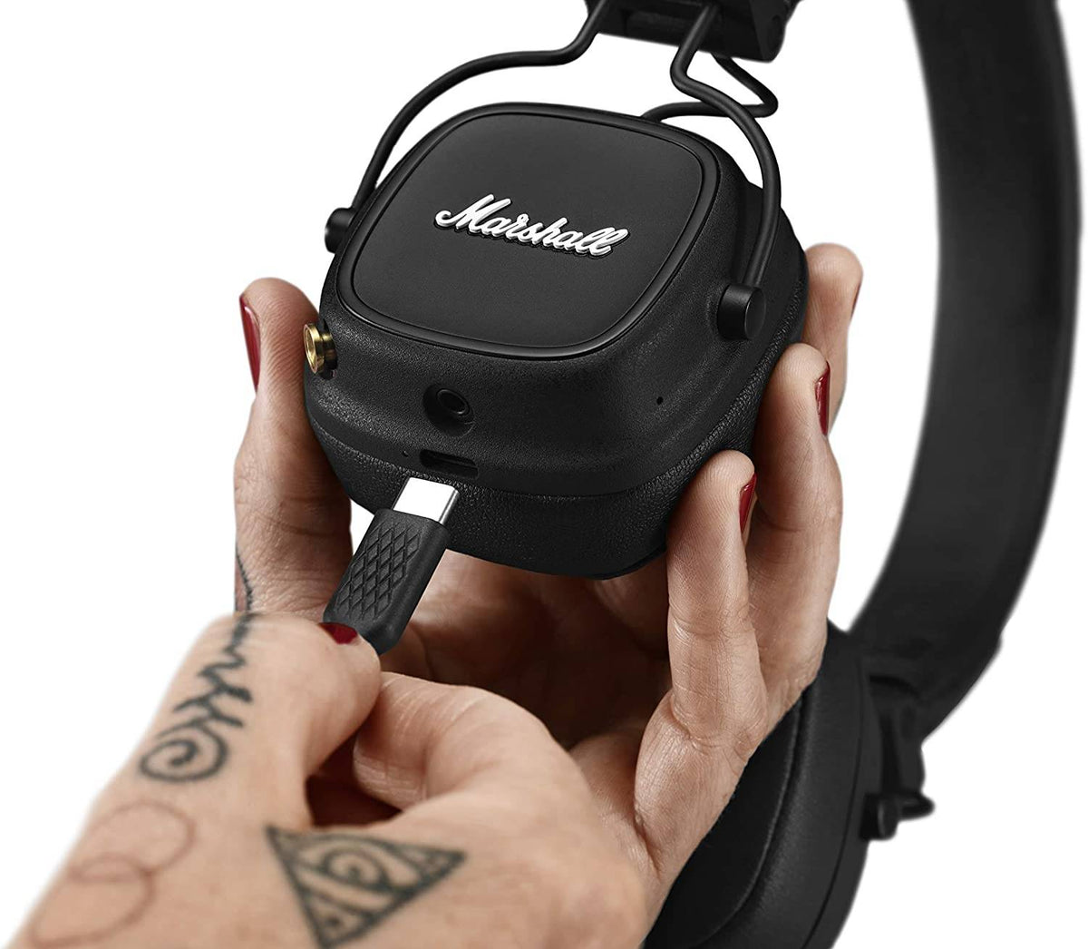 Marshall Major IV Foldable Bluetooth Headphones, With Wireless Charging, 80 Hours of Playtime, 20Hz - 20kHz Frequency Response, 40mm Speaker Diameter, Over Ear, Black | Major IV