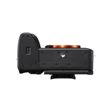 Sony Alpha 7R V Full Frame Mirrorless Interchangeable Lens Camera With 61.0MP Full-Frame Back-Illuminated Exmor R CMOS Sensor, Black, KSA Version with KSA Warranty Support