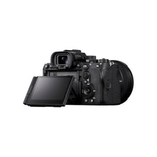 Sony Alpha 7R V Full Frame Mirrorless Interchangeable Lens Camera With 61.0MP Full-Frame Back-Illuminated Exmor R CMOS Sensor, Black, KSA Version with KSA Warranty Support