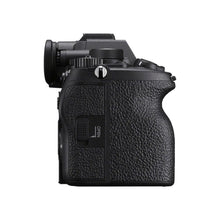 Sony Alpha 7R V Full Frame Mirrorless Interchangeable Lens Camera With 61.0MP Full-Frame Back-Illuminated Exmor R CMOS Sensor, Black