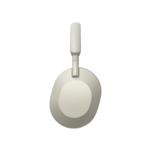 Sony WH-1000XM5 Noise Cancelling Wireless Headphones, Hi-Res Audio, Best Phone Call Quality, 30 hours battery life, Wearing Detection, Alexa voice assistant, Silver, UAE Version - 1-Year warranty