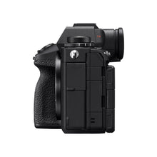 Sony Alpha 9 III Mirrorless Camera with World's First Full-Frame 24.6MP Global Shutter System and 120fps Blackout-Free Continuous Shooting