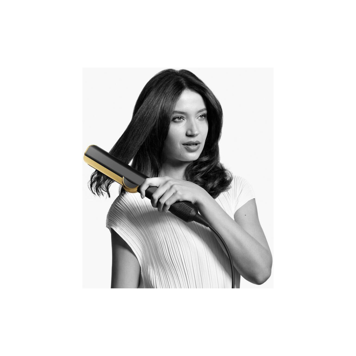 Dyson HT01 Airstrait Straightener, 1600W, LCD Screen, Wet to Dry Hair, 2 Modes, 3 Heat, 3 Speed Power, 240V Voltage, Intuitive Airflow, Lock Feature, Auto-Pause, Onyx Black/Gold | HT01-ONYX-BLK-GLD