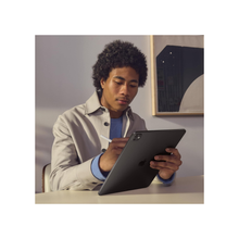 Apple iPad Pro 13-inch (M4): Ultra Retina XDR display, 256GB, Landscape 12MP Front Camera/12MP Back Camera, LiDAR scanner, Wi-Fi 6E, Face ID, All-Day Battery Life, Standard glass - Space Black