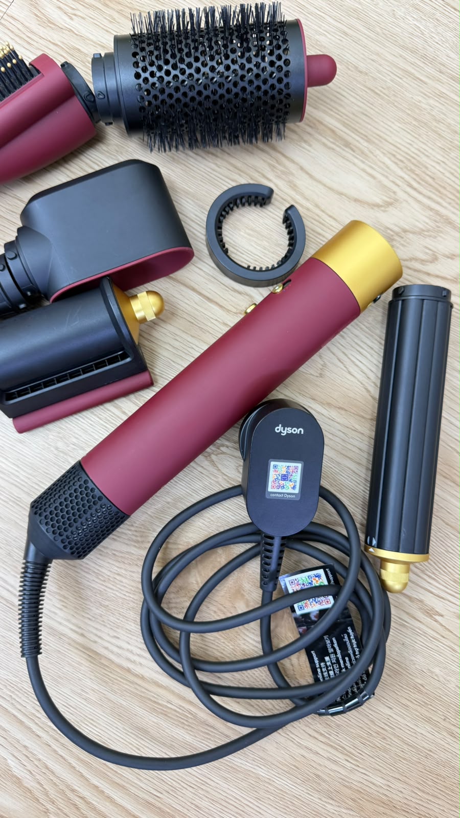 Dyson Airwrap id. HS08 Multi-Styler & Dryer (Used - Like New) | Hot Air Styler | Coanda Airflow | No Extreme Heat | International Version (Red Velvet/Gold)