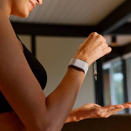 WHOOP SuperKnit Band – Ultra-Comfortable Microknit Fabric