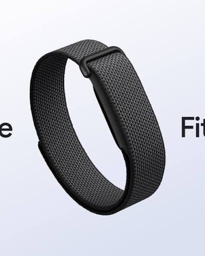Google Fitbit Air Screenless Fitness & Health Tracker – Heart Rate, Sleep & Activity Monitoring, AI-Powered Coaching, Up to 7 Days Battery (Obsidian) - Open Box (100% Fully Working) Google